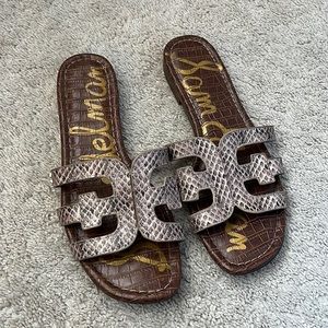 Used 
Sam Edelman Bay Cutout Slide Sandal (Women)
9M, color: SESAME LEATHER